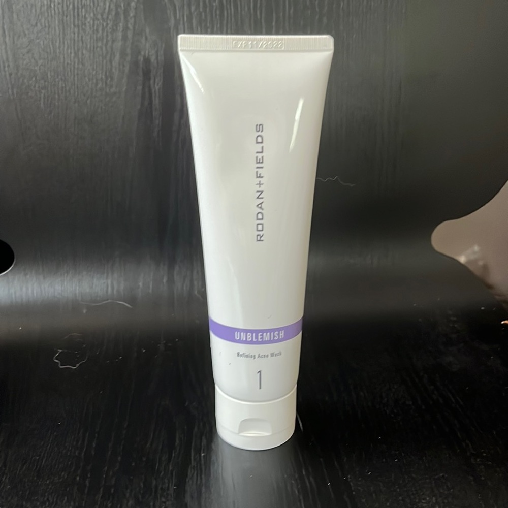 Rodan + Fields Unblemish Refining Acne Wash